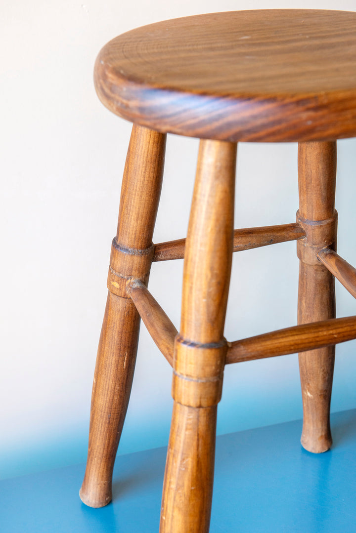 Primitive Oak Wood Farmers Stool