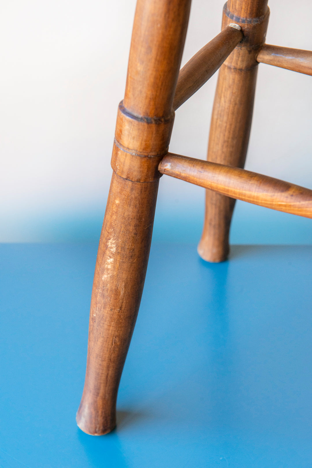 Primitive Oak Wood Farmers Stool