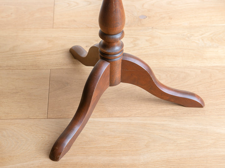 Antique Mahogany Wooden Wine Table