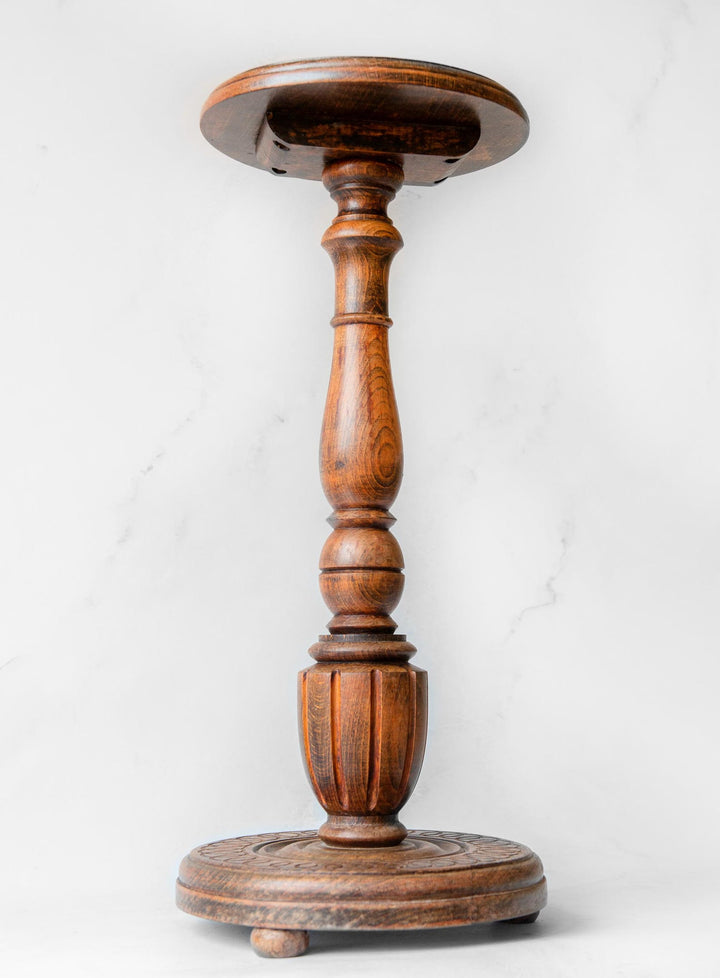 Round Oak Wooden Pedestal Table